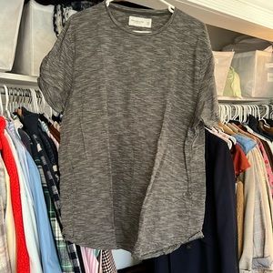 Abercrombie & Fitch striped curved hem tee